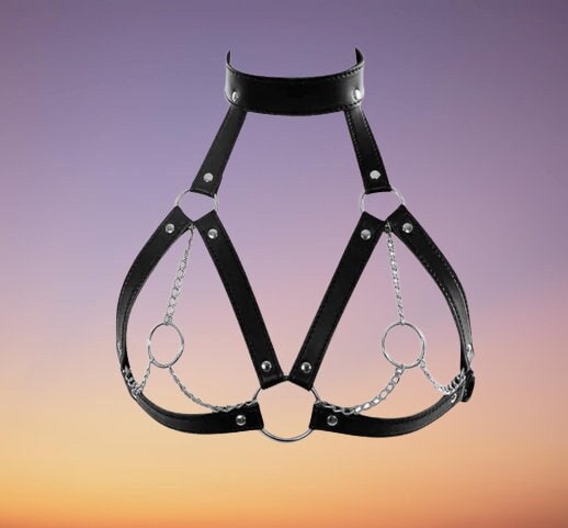 Women's Sexy Body Harness Belt || BDSM Bondage Lingerie || Adjustable Leather Chest || Kinky Gothic Fetish Wear || Neck 30-42cm Bust 70-96cm